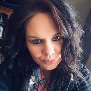 Meet your Posher, Krystal